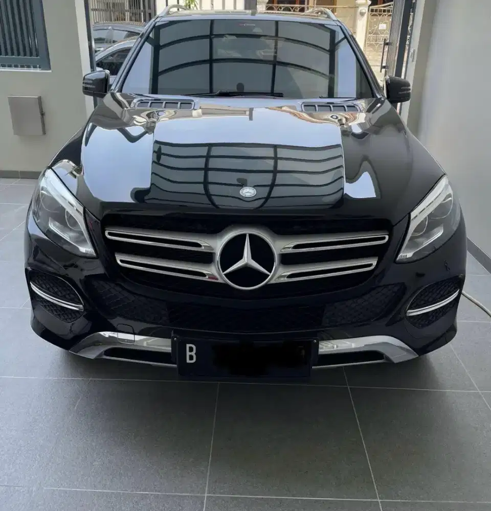 Mercedes Benz GLE400 3.0 / 2017
