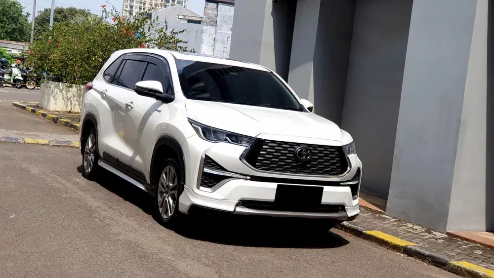 Toyota Kijang Innova Zenix Q Hybrid 2.0 Modelista TSS AT 2023/2024