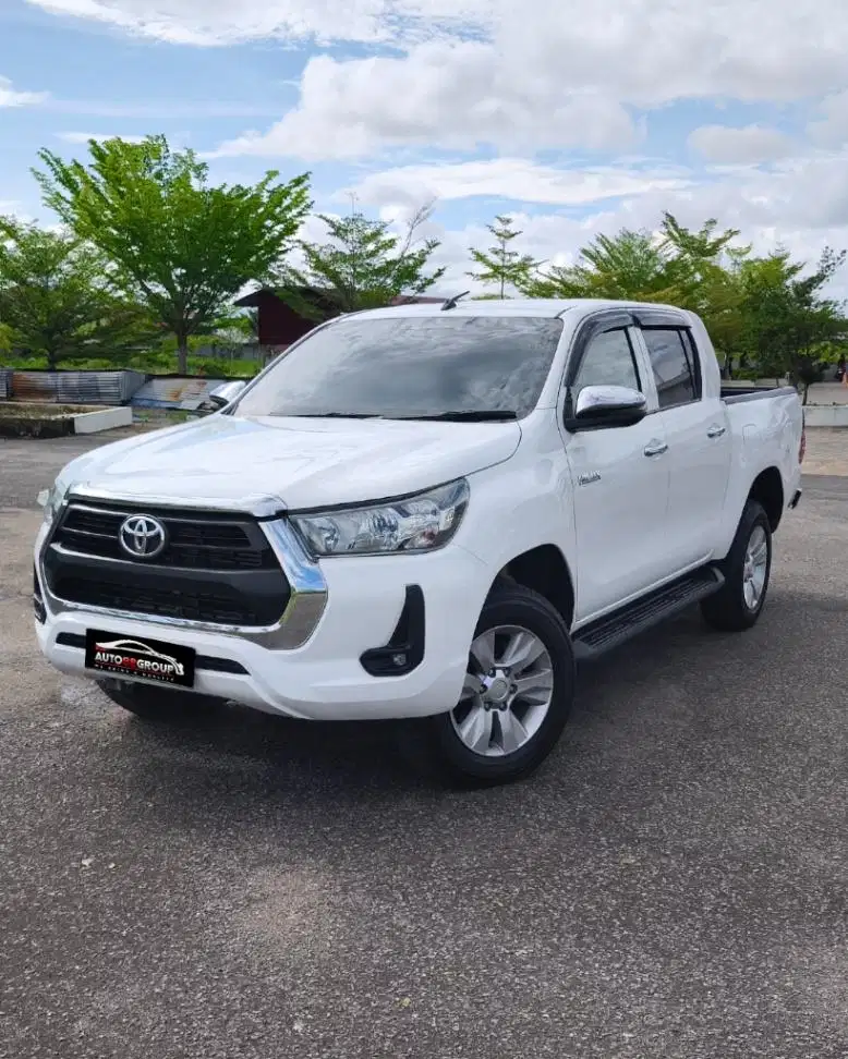 TOYOTA NEW HILUX (PUTIH) TYPE G DOUBLE CABIN 2.4 M/T 4x4 (2020)