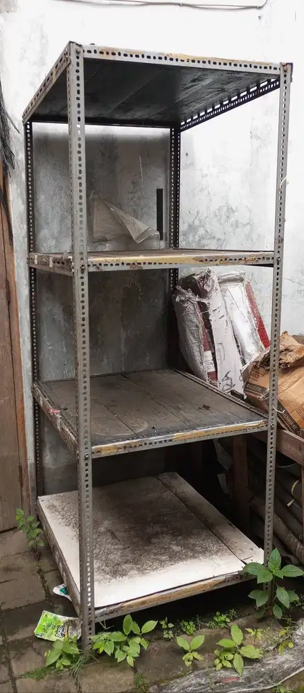 rak besi siku bekas toko / gudang