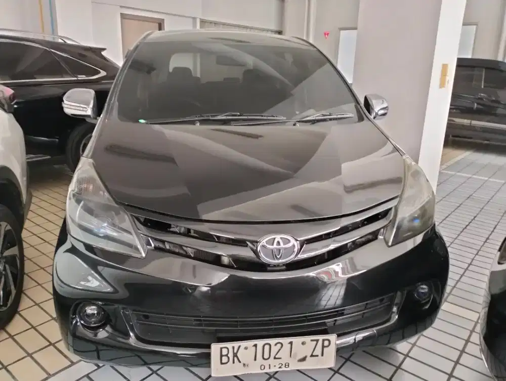 TOYOTA AVANZA 1,3 G AUTOMATIC THN 2012