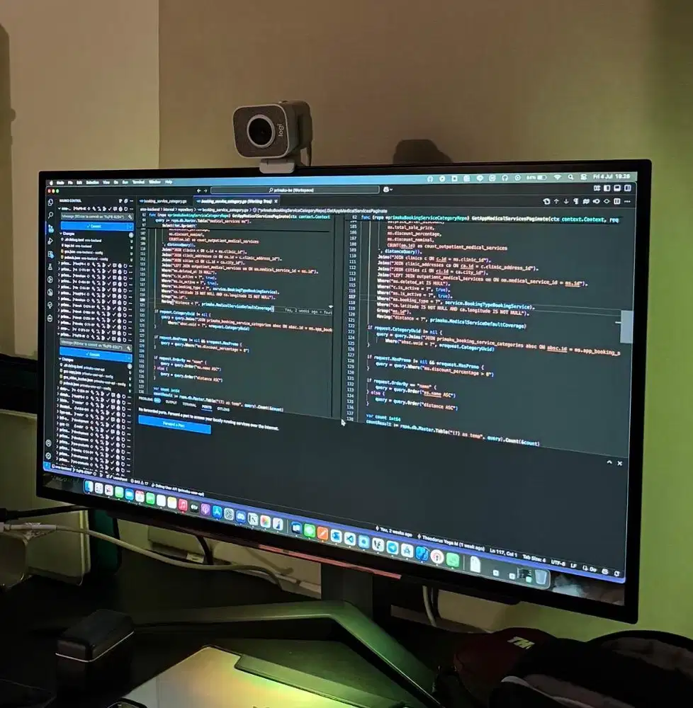 LG UltraGear OLED Monitor Gaming 27GS95QE 2K QHD 240Hz Like New