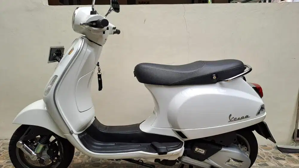Vesoa Piaggio LX 125-Iget 2024 WHITE