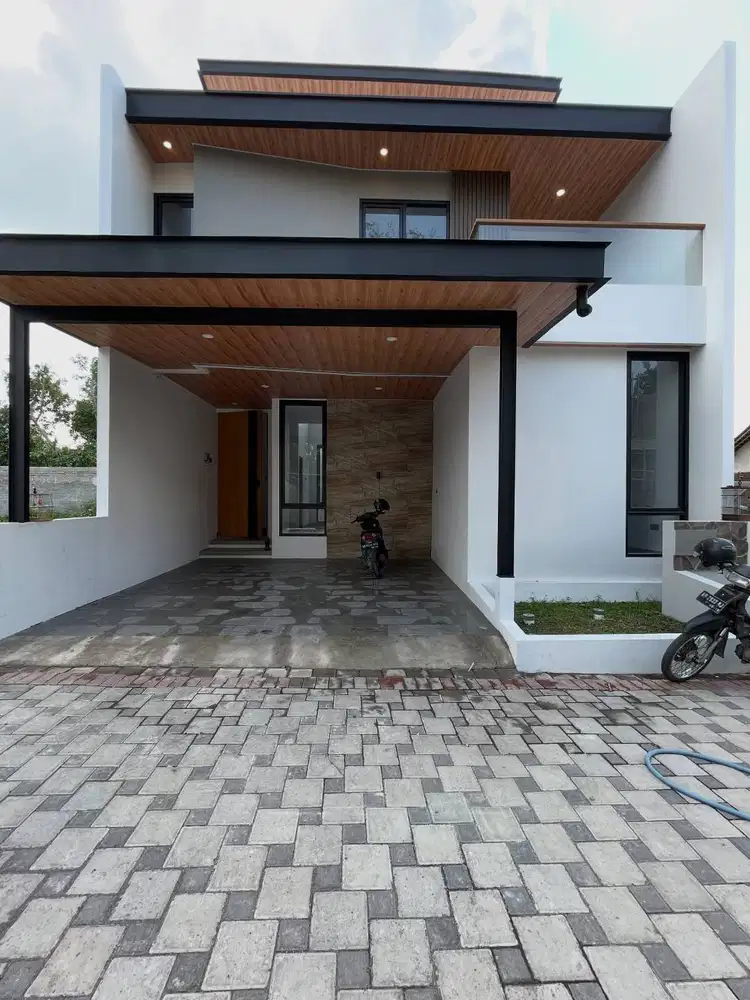 Rumah Mewah Modern dekat Kampus UII Yogyakarta