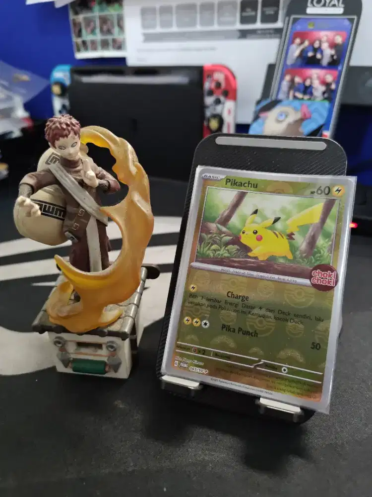 Pikachu 065/SV-P Foil Promo Choki Choki - Kartu Pokemon Indonesia