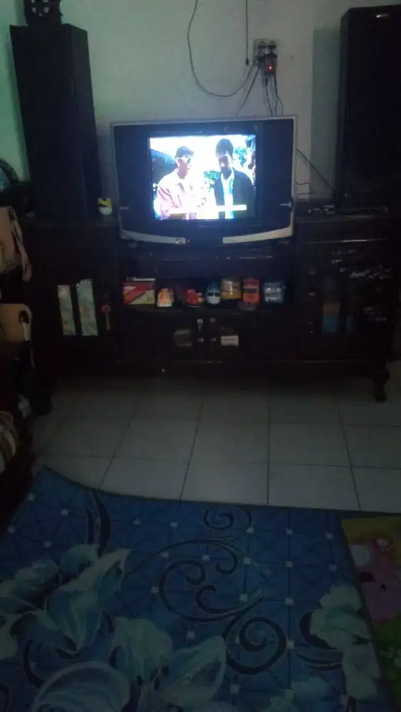 Rak Piring,Meja Tv,Lemari Pakaian&Meja Laptop