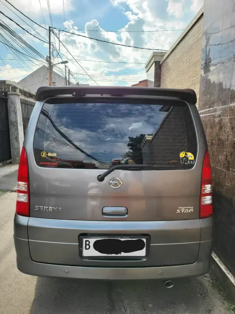 Nissan Serena HWS 2010 Automatic Pribadi Istimewa