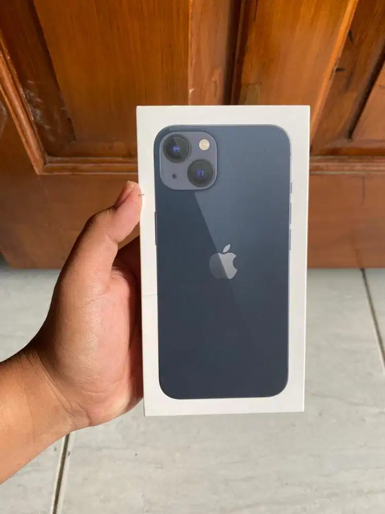 iPhone 13 128GB Garansi Resmi IBOX New Segel Midnight