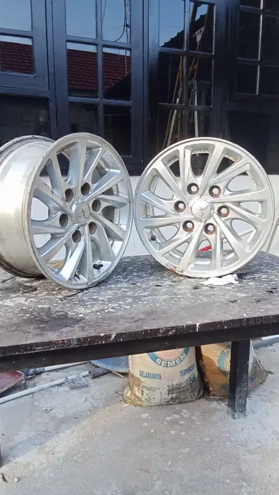 Dijual Velg copotan Original Pajero siap pakai bosku