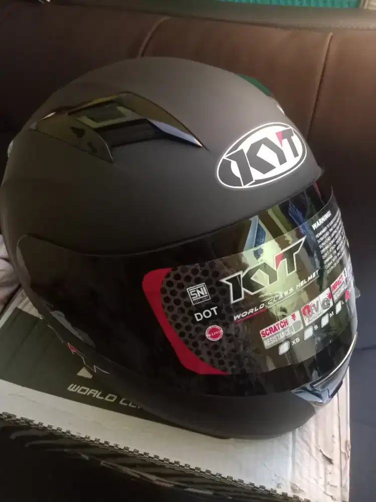 Helm KYT msh baru uk M