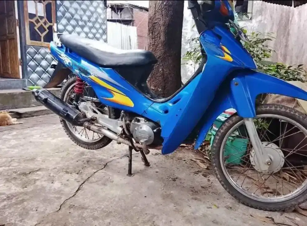 Dijual Shogun R tahun 2001 BPKB aj siap pakai bosku