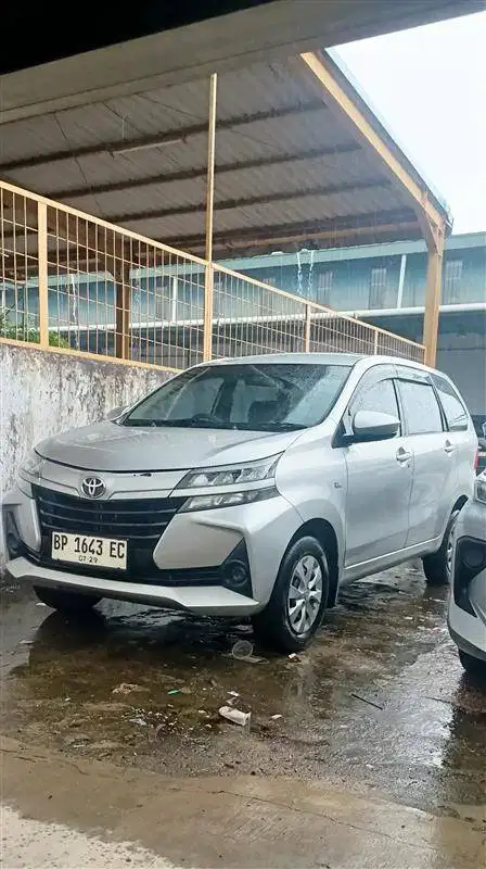 toyota avanza (2019)