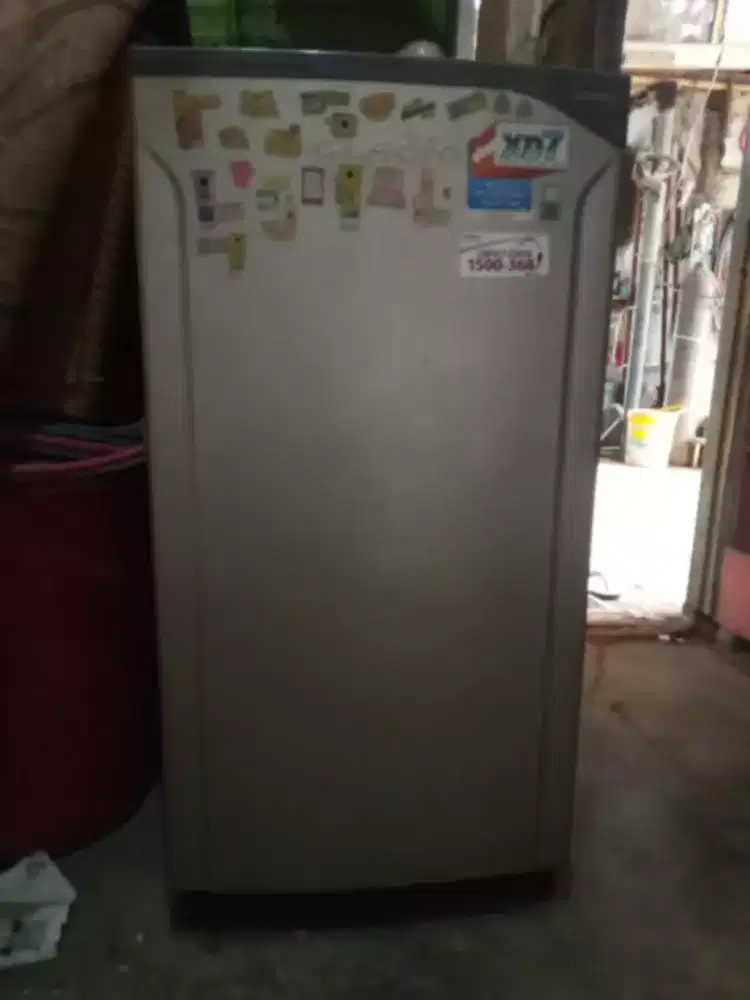 Kulkas Toshiba 1 pintu