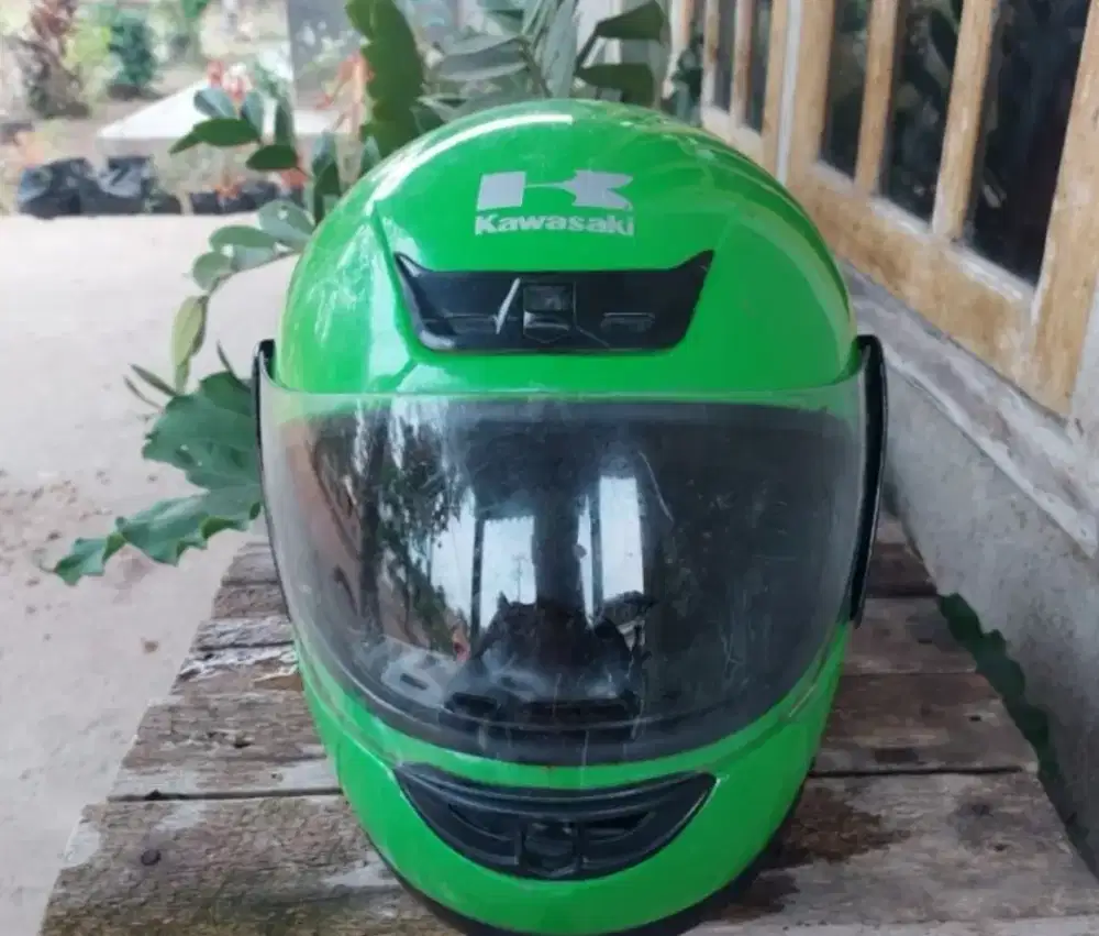 Helm Ninja Hijau