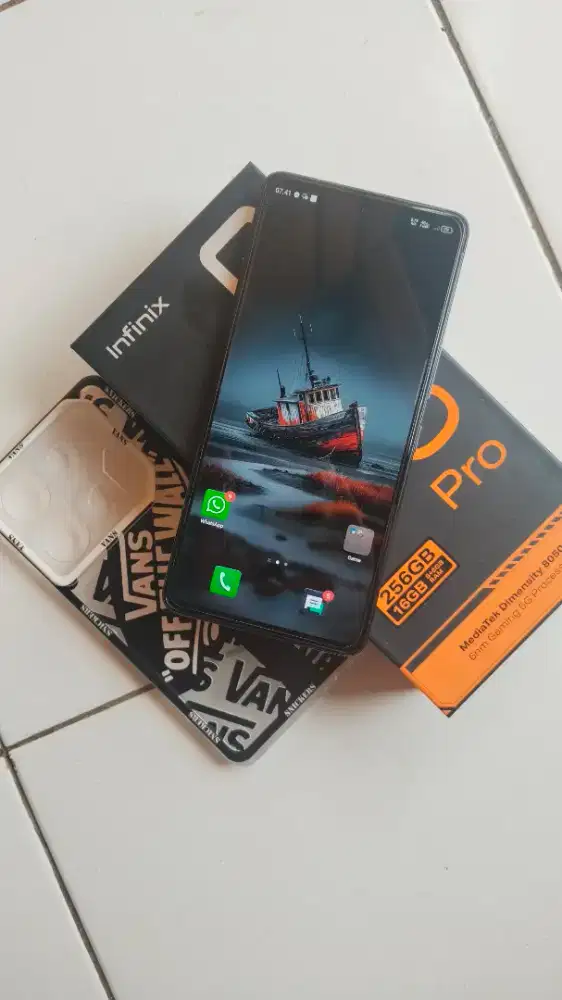 infinix gt 10 pro 5G 8+8 256