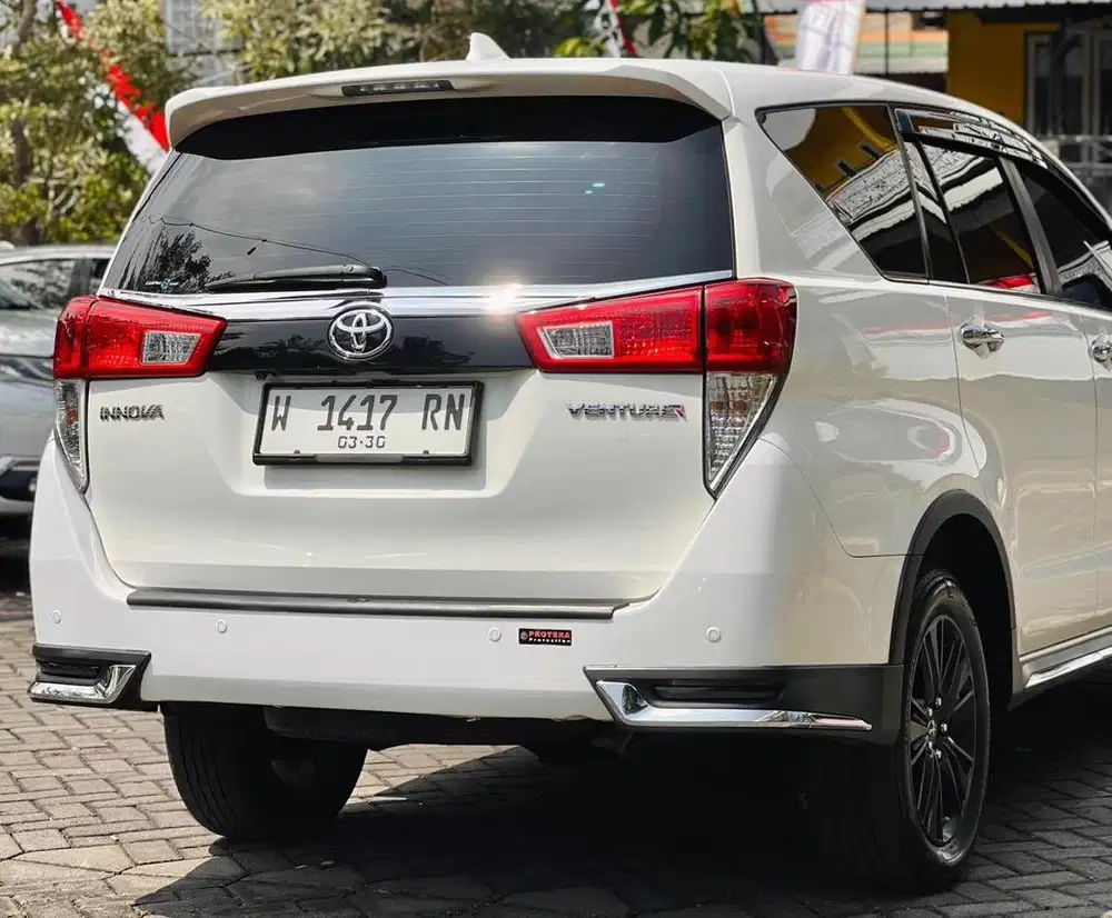 Innova Venturer 2.4 AT