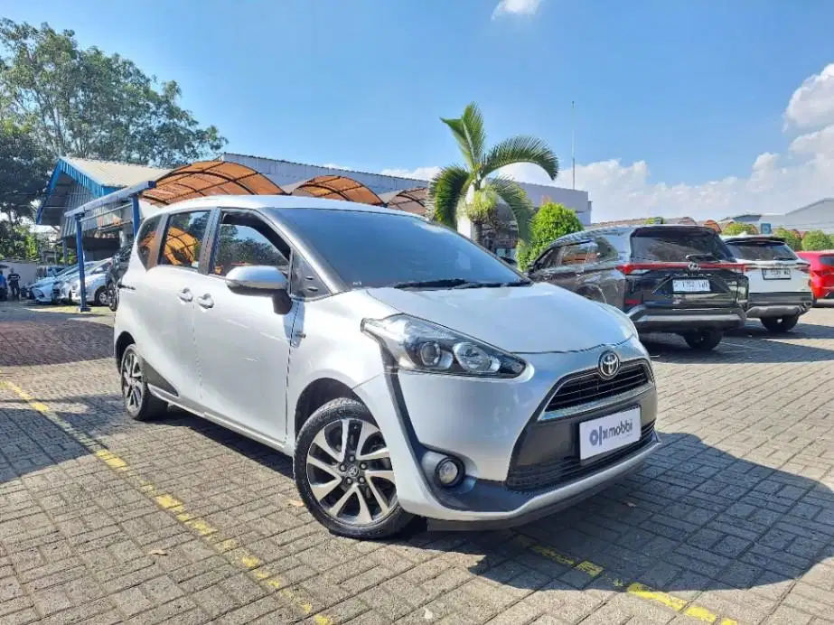 [OLXmobbi] PAJAK PANJANG - TOYOTA SIENTA 1.5 V MATIC 2017