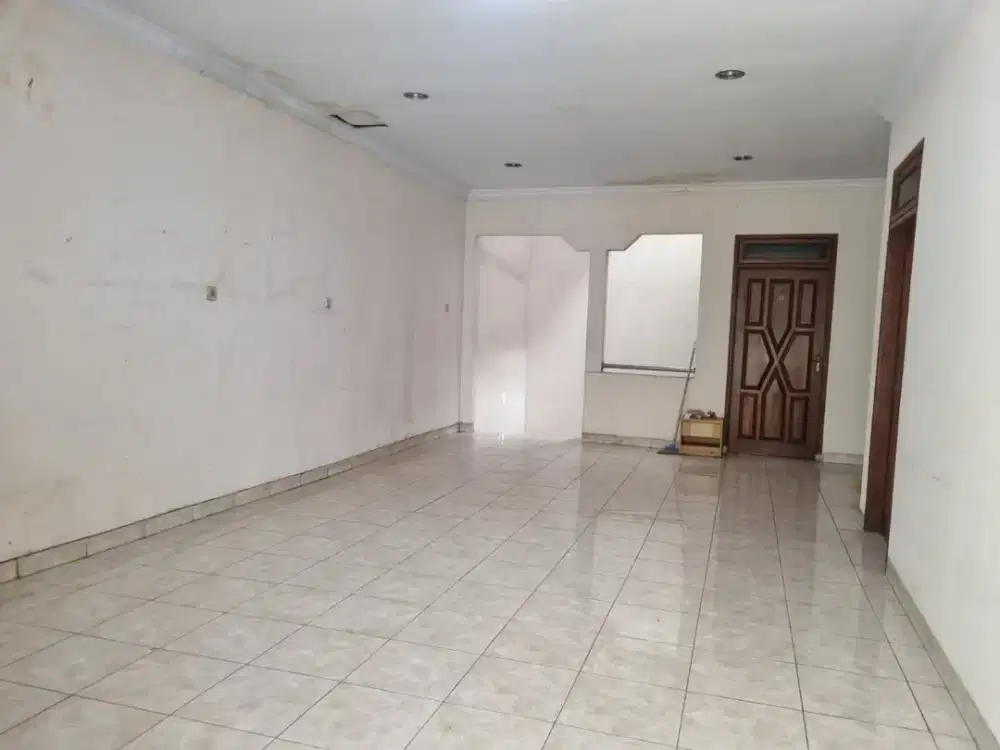 ANA RUMAH UK 7.7X14.45M DI JELAMBAR