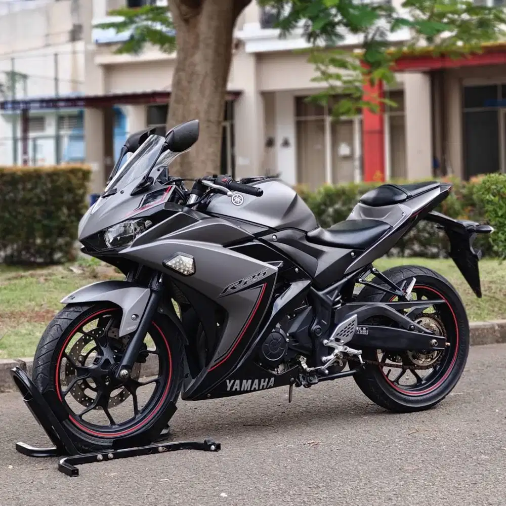 YAMAHA R25 V1 ABS GREY 2016 KM 12K PAJAK PANJANG SIAP SUPER GRESS