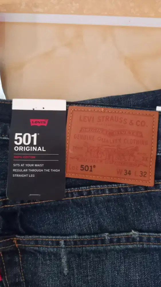 Levis 501 authentic vintage