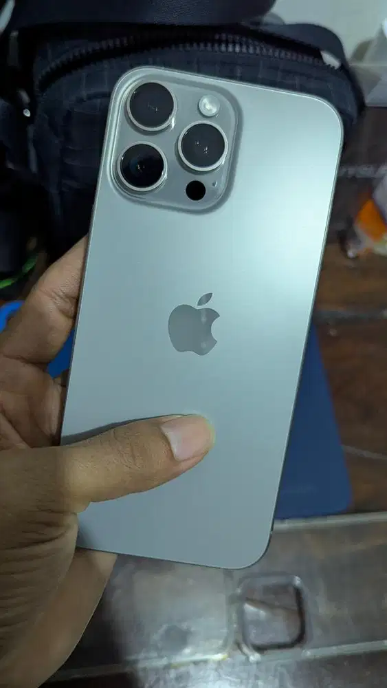 Iphone 16 pro max 256  BH 100%  CC 63. kaya baru mulus