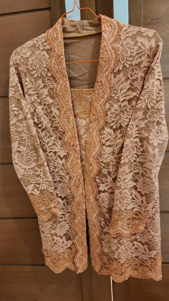 Dijual Preloved kebaya full payet