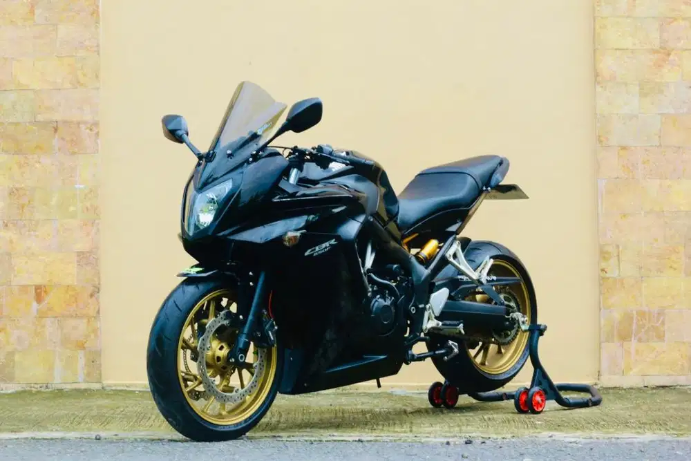 Honda CBR 650F like new GSX600 Z800 ZX6R
