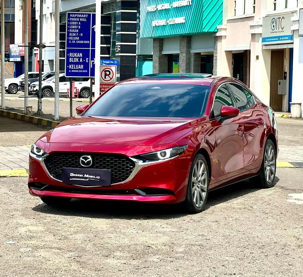 Mazda 3 Skyactiv-G Sedan 2023 / Odo 18rbu Kilometer