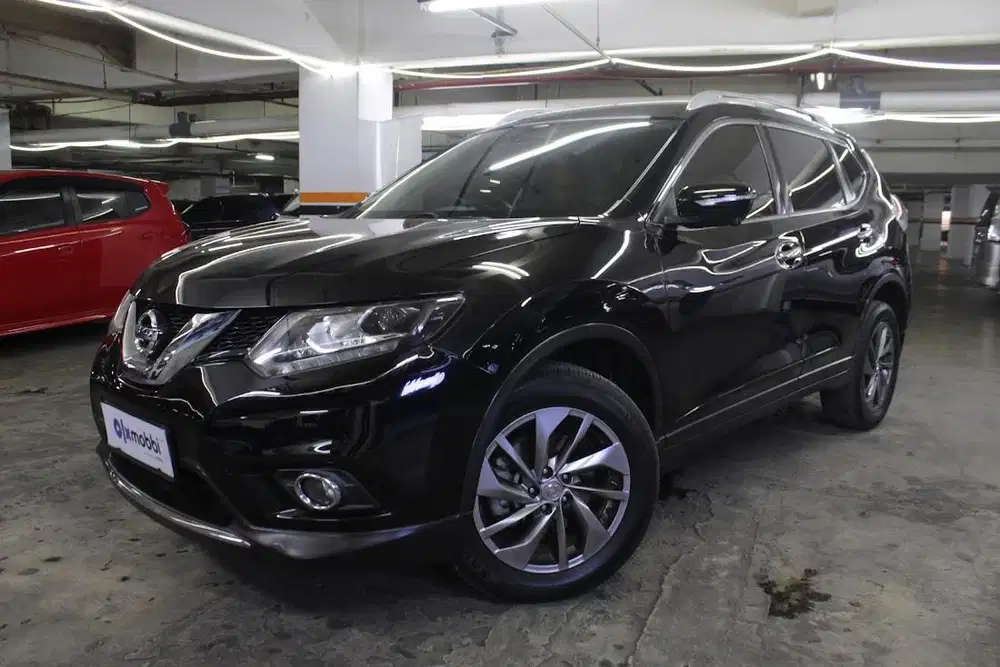 Pajak Panjang - Nissan XTrail 2.5 Bensin-AT 2017