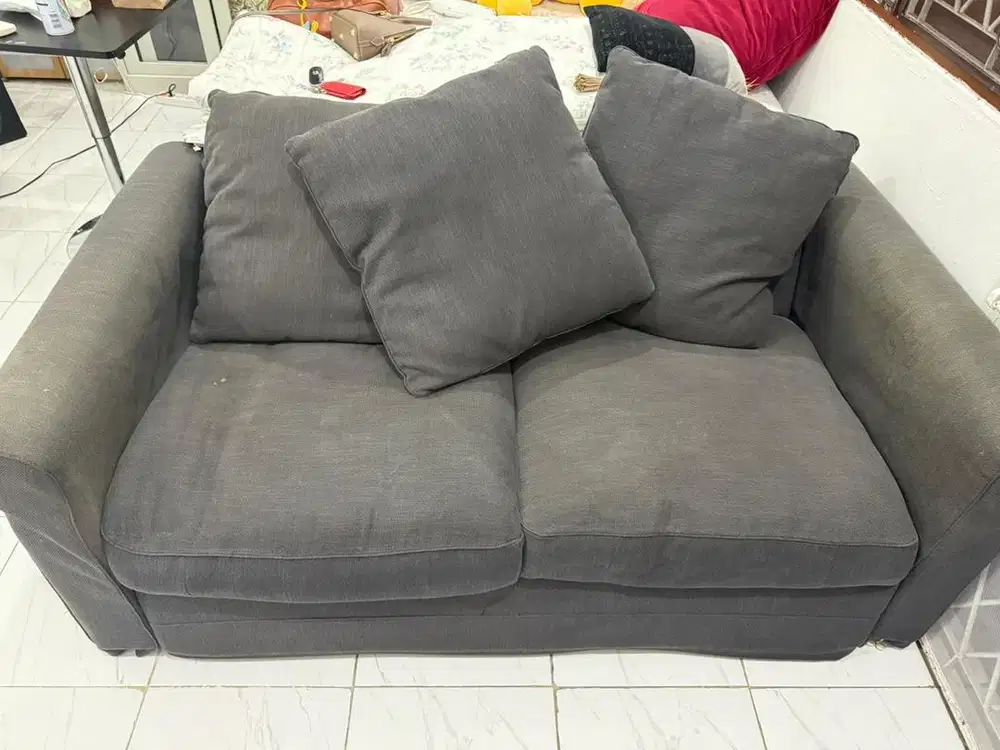 Sofa IKEA bekas