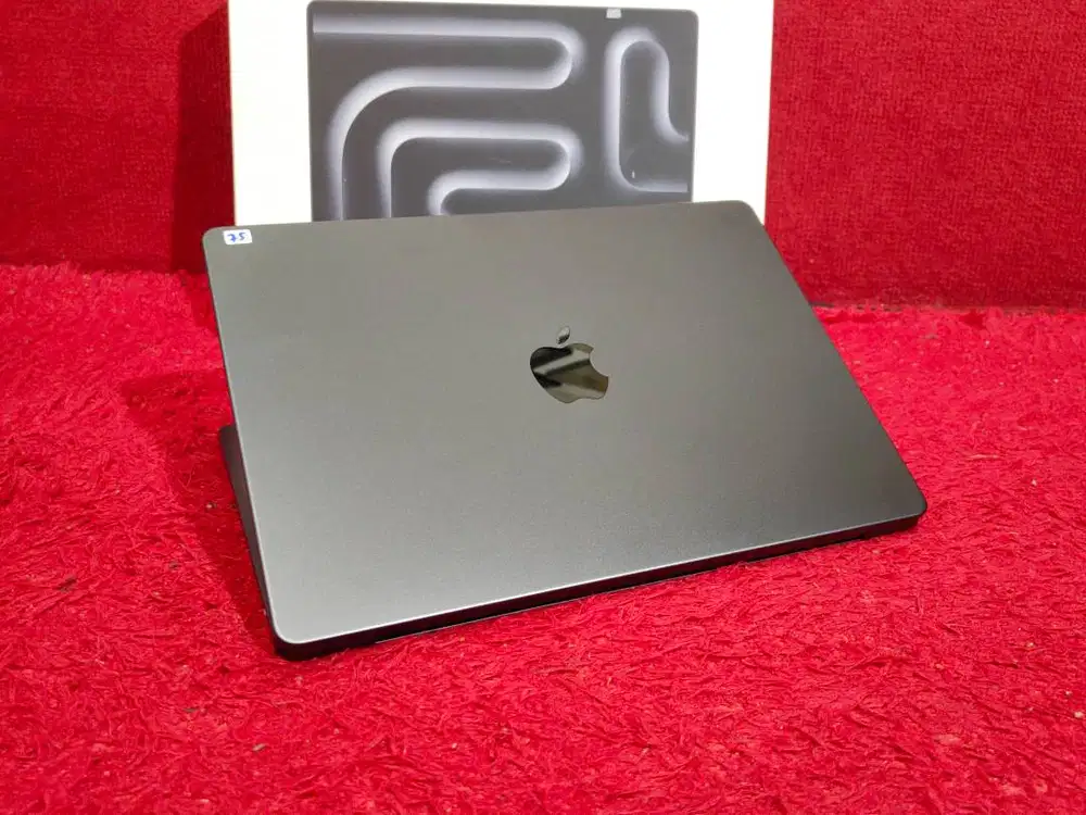 Laptop MACBOOK PRO 14 M4 RAM 16GB SSD 512GB Like New CC 3 Garansi On