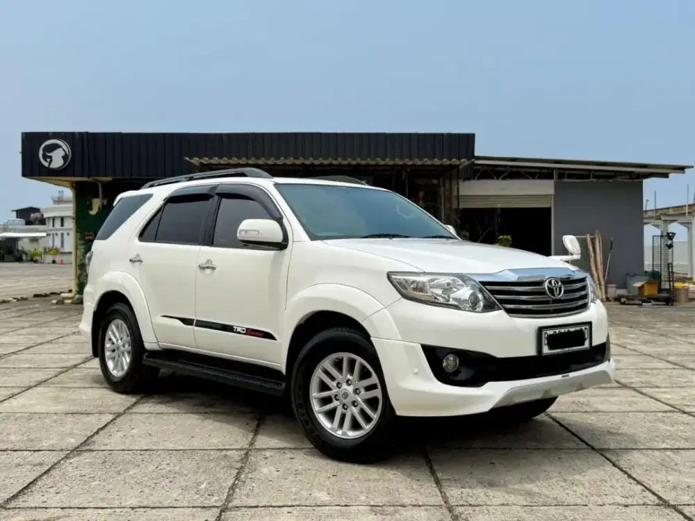 Toyota Fortuner G Lux TRD 2013 Low KM 101RB