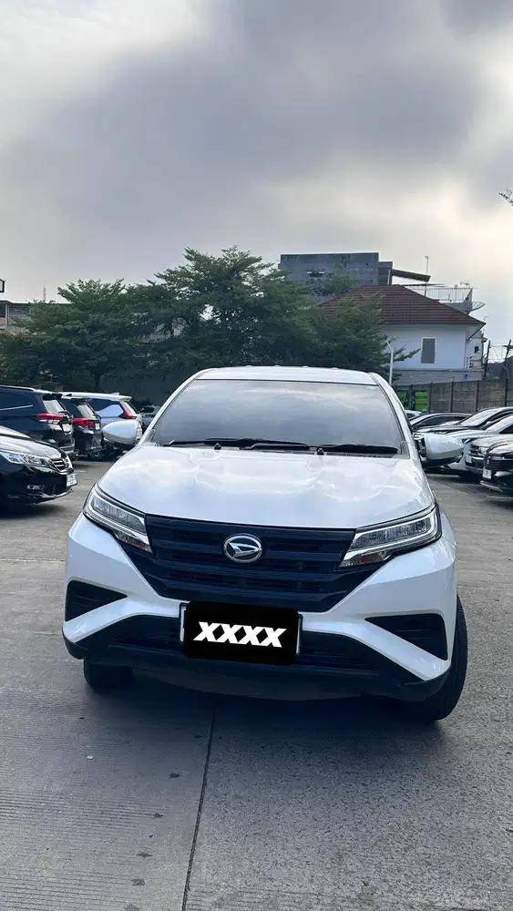 Dijual segera Daihatsu Terios X at th 2018 Putih