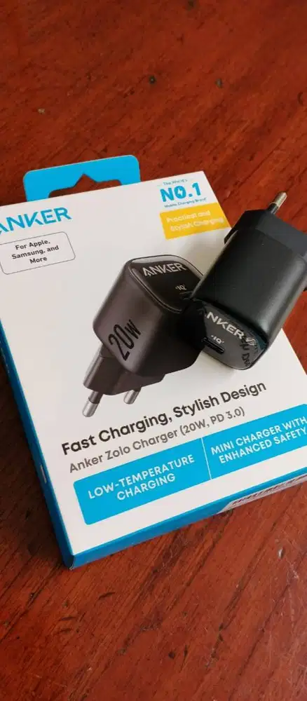 Kepala Charger ANKER 20W Type C Like New Baru Beli tgl 20 Okt 2025