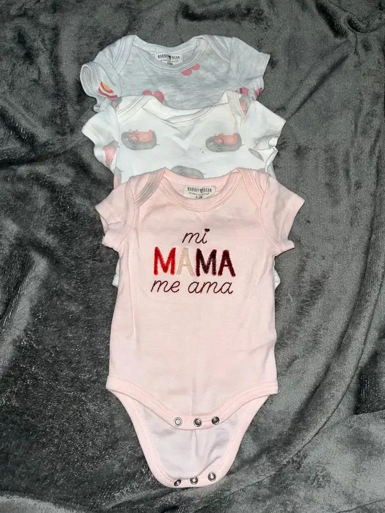 Pakaian bayi baju atasan kancing bawah popok 0-3 bulan