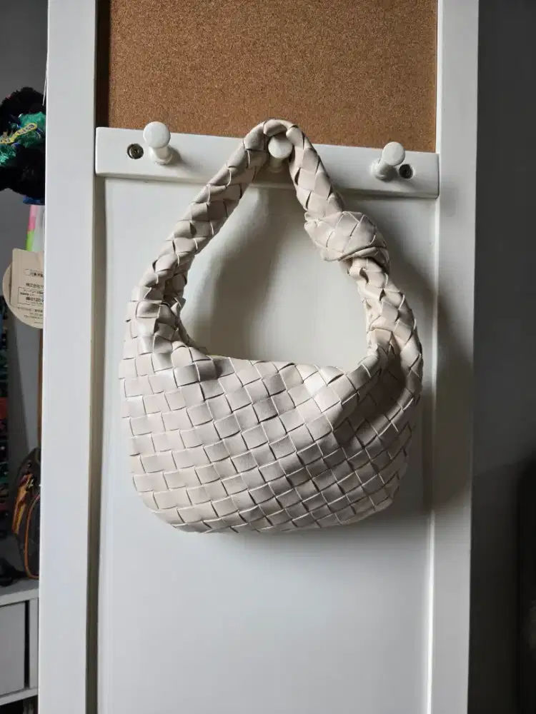 Bottega Veneta Jodie Broken white