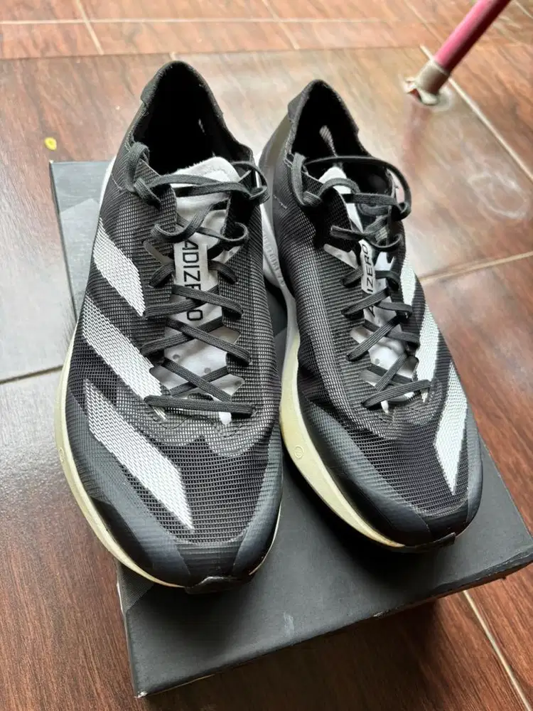 WTS Adidas Adizero Adios 8 42 2/31.11