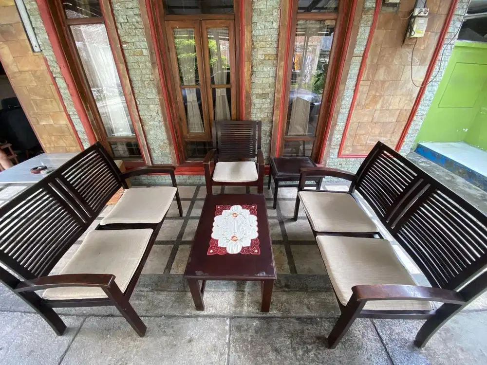 Jual Kursi kayu 1 set