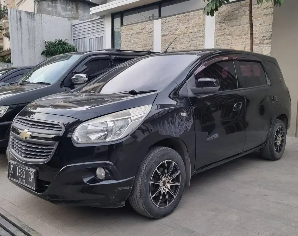 Chevrolet spin 1.2 ls 2013 manual bukan matic metik bensin bukan diese