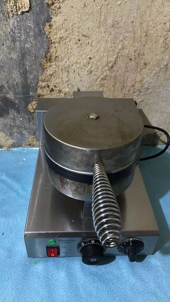 Mesin Waffle Getra Bulat