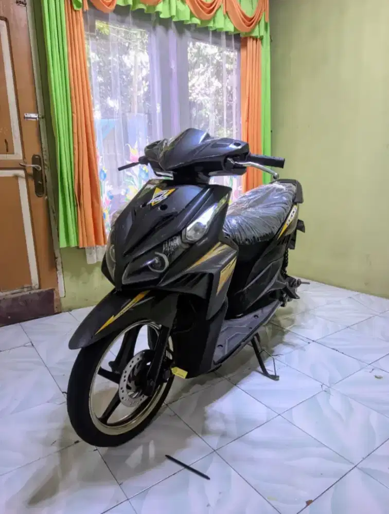 Jual motor vario tahun 2010/2011