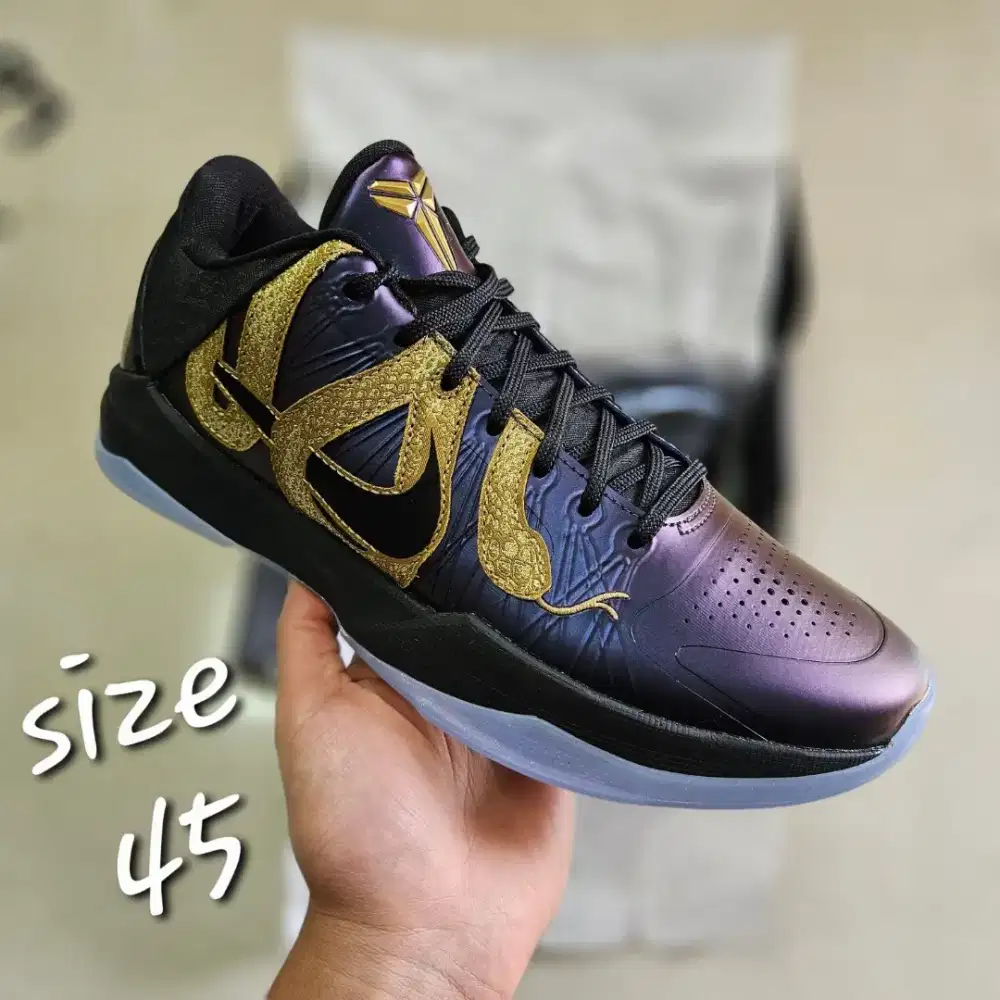 Sepatu Basket kobe 5 eggplant year of the mamba