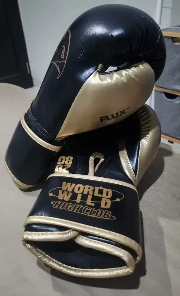 HWKY Glove boxing