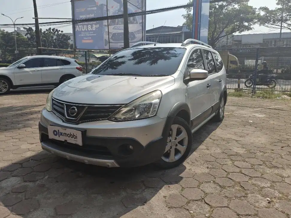 Pajak Panjang Nissan Grand livina  1.5 X-Gear Bensin-MT 2014 Silver