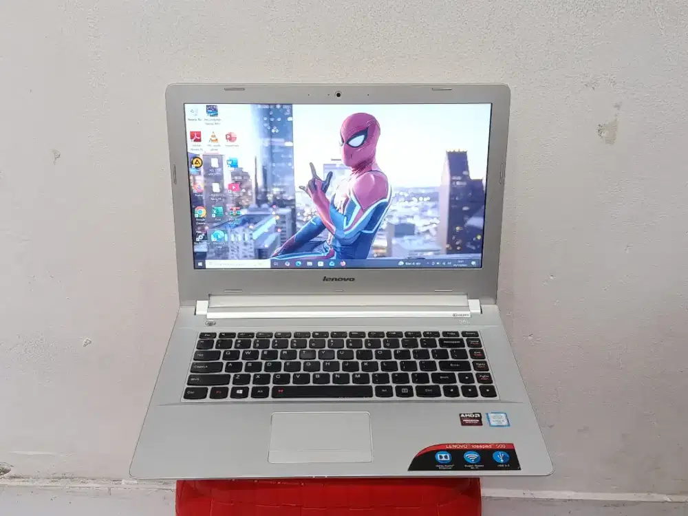 Laptop Lenovo ideapad 500/ Core i5-6200U / Ram 4GB / HDD 1TB
