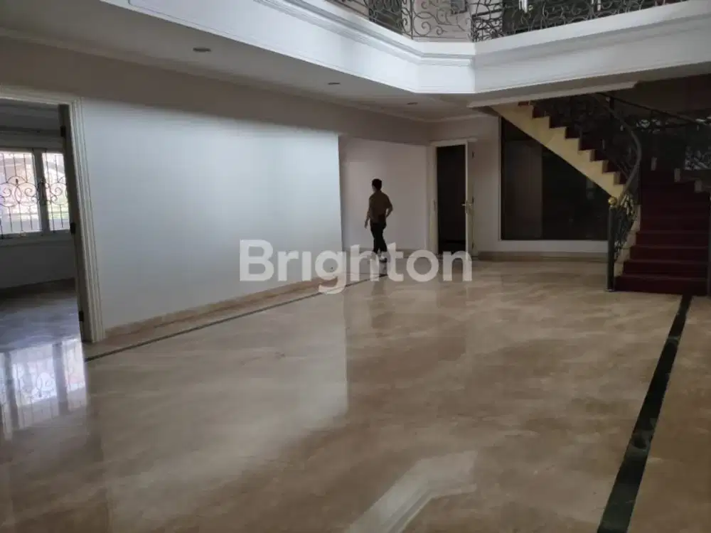 Rumah Mewah Dharmahusada Manyar Surabaya Dekat Nol Jalan Raya Dharmahusada