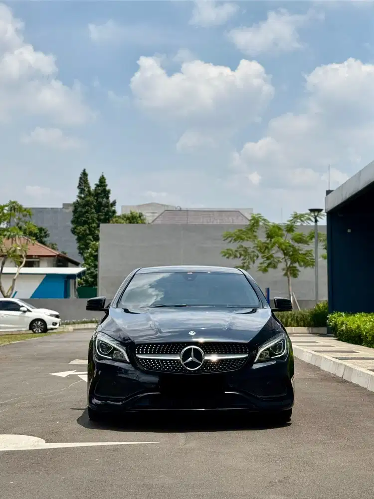 Mercedes-Benz CLA200 2018 Bensin