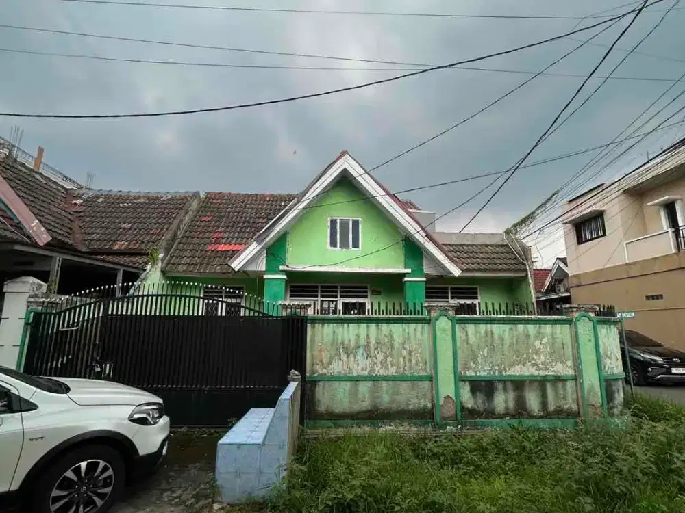 Jual Rumah Hook Pinggir Jalan bisa untuk usaha kostan Medang Gading Serpong