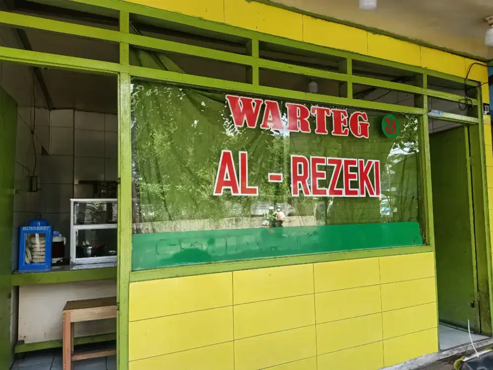 Di butuhkan karyawan untuk jaga warung