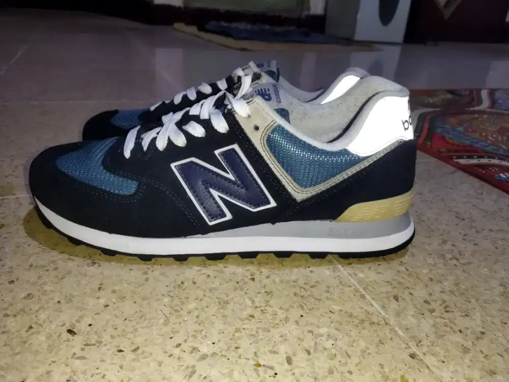 Spatu new balance (42/26,5)